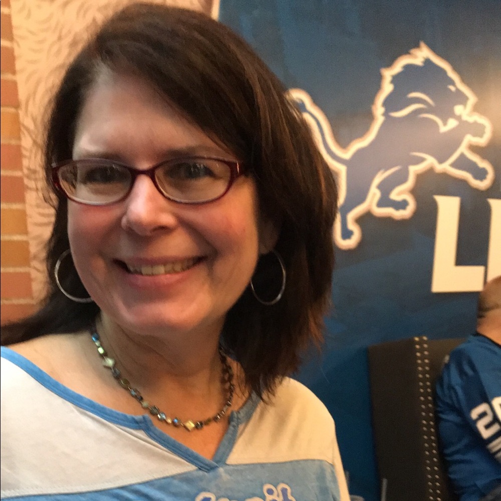 Meet your Posher, Lisa